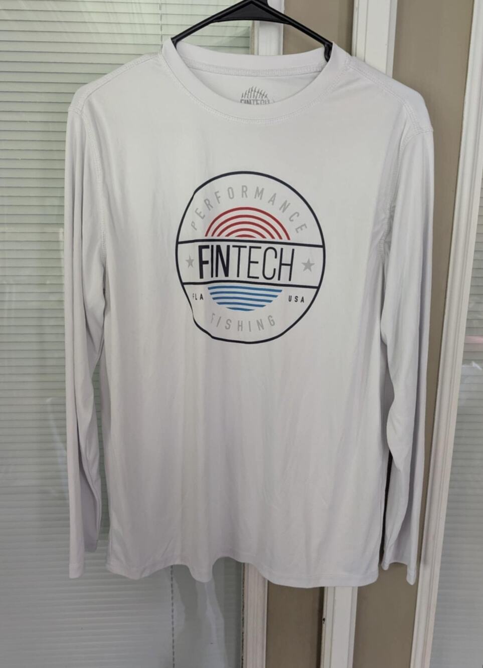 Fintech Men’s S White LONG Sleeve Performance FISHING Shirt UPF 50/98%